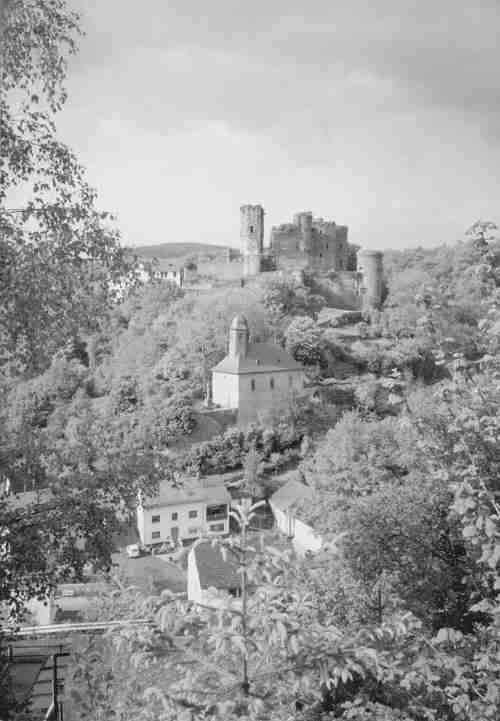 Foto der Burg 1971